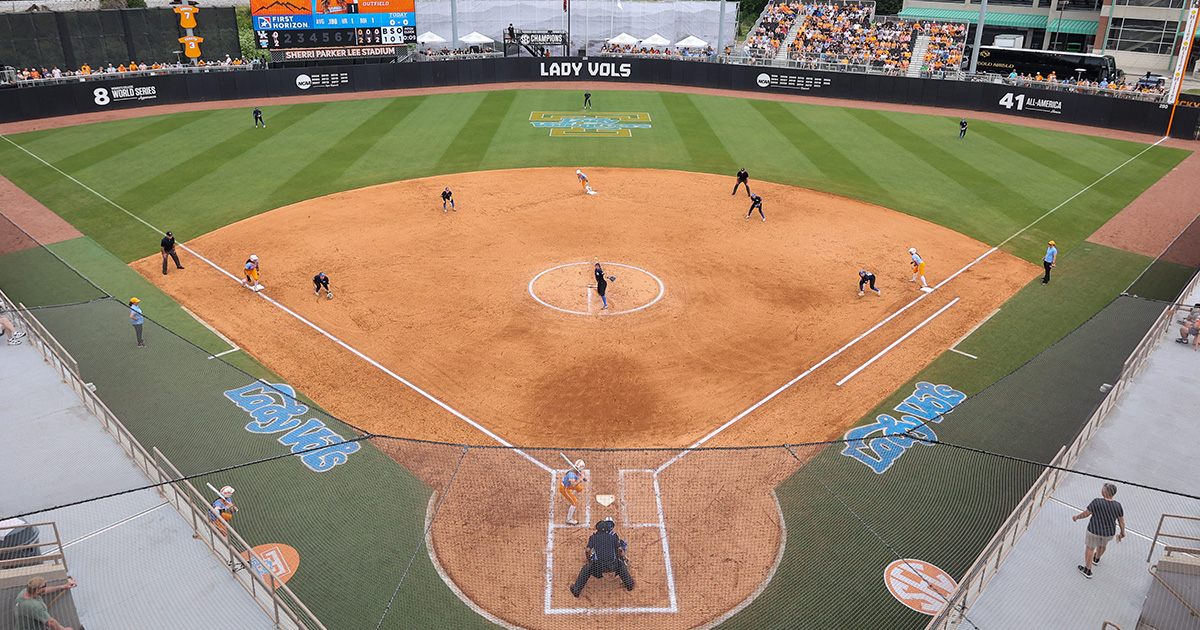 Knoxville Regional: Dayton vs. Miami (Ohio) softball set time to resume play