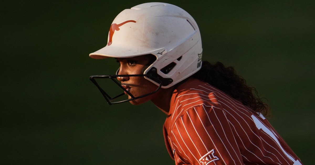 Mia Scott belts 3-run home run to plate 5-0 lead over Northwestern in ...