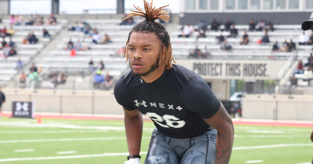 Cornerback Blake Woodby