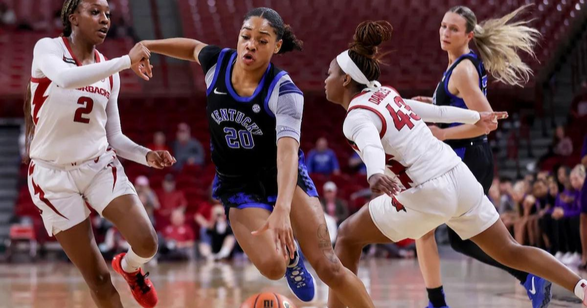 Kentucky WBB transfer Amiya Jenkins commits to Pittsburgh