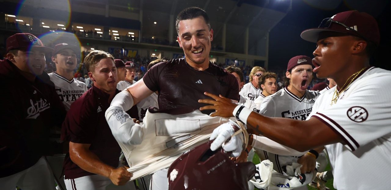 Auger’s dominant start, Hujsak’s walk-off blast brings fireworks to Hoover for Bulldogs in SECT