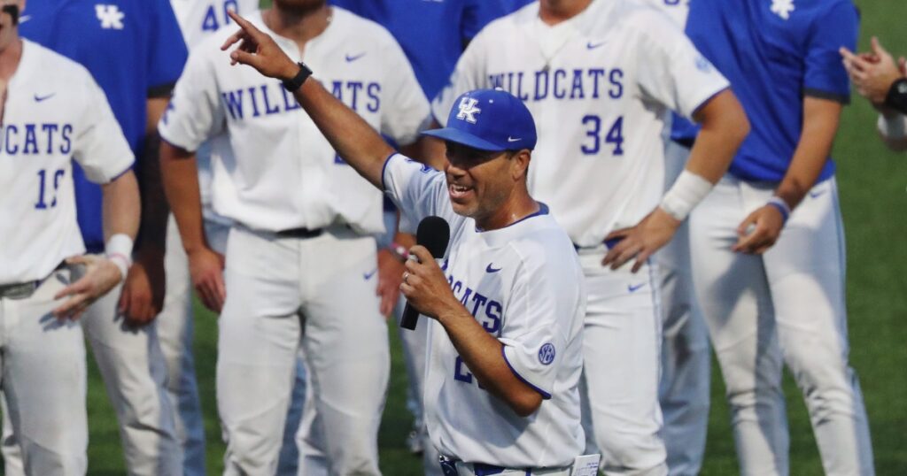 kentucky-head-coach-nick-mingione-reveals-team-motivation-rematch-hagen-smith-arkansas-sec-tournament