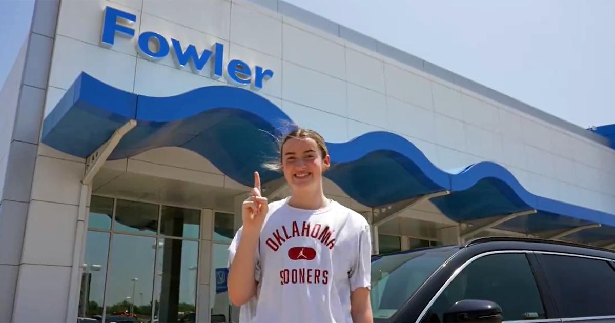 Oklahoma women's basketball inks NIL deal with Fowler Auto