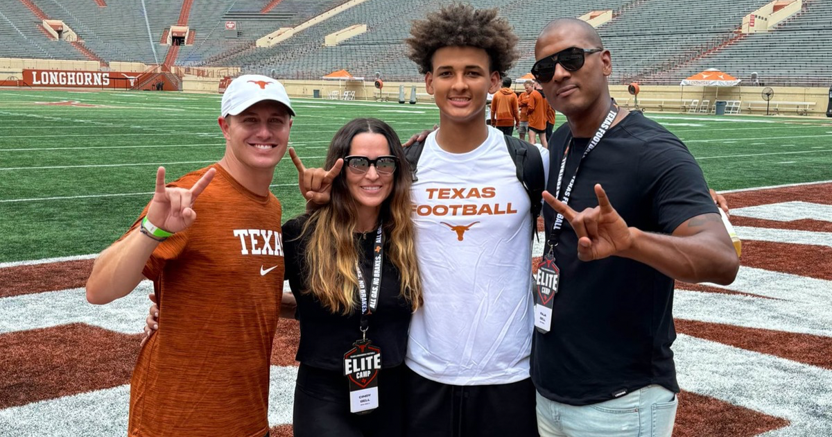 Texas 5-star QB commit Dia Bell earns Florida Gatorade Player of the Year -  On3