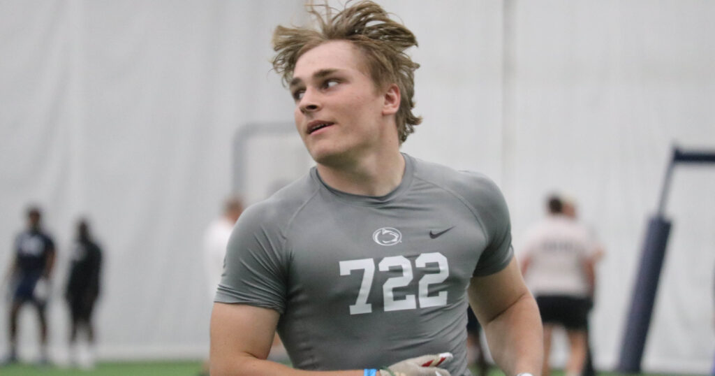 Linebacker John Boggs