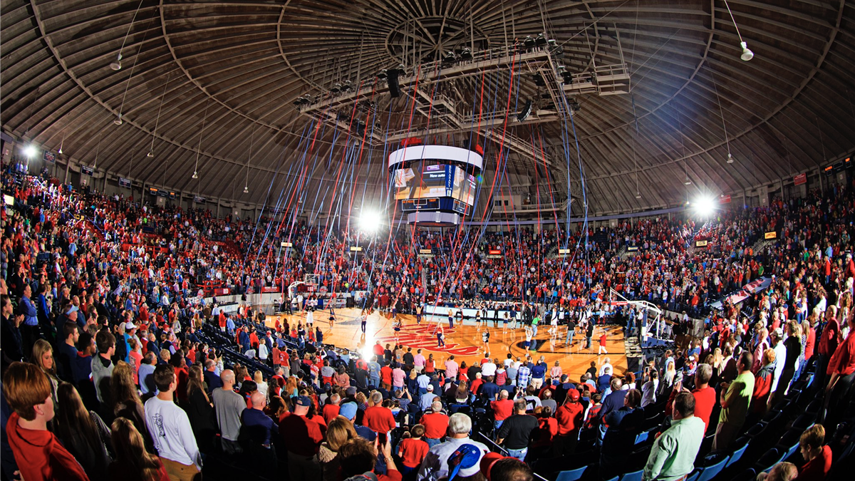 Ole Miss basketball throwing it back to the ‘Tad Pad’ again