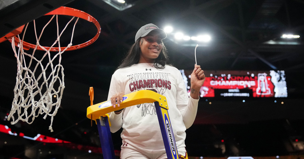 WBB: South Carolina center to miss Top 10 matchup