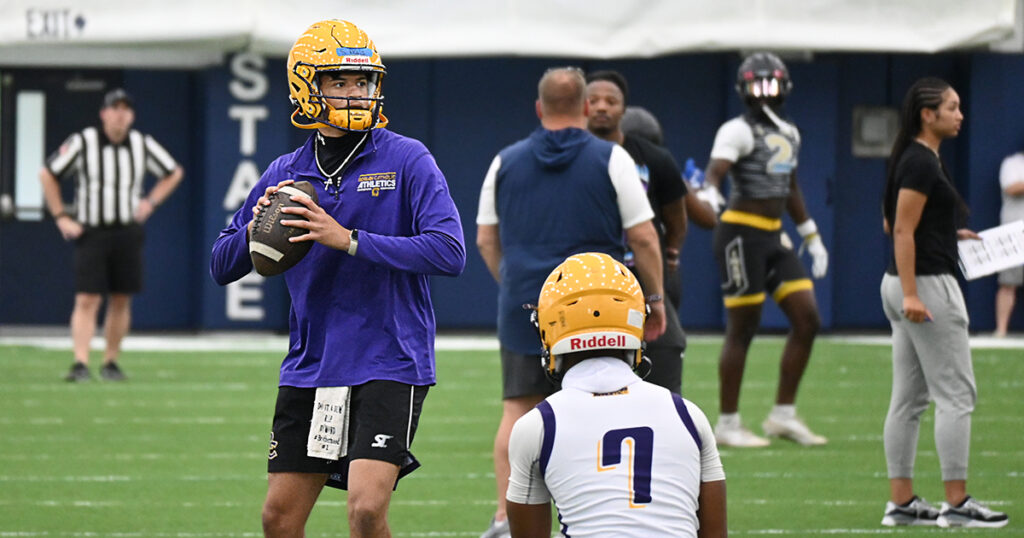 Penn State quarterback target Semaj Beals who holds 19 offers including the Nittany Lions and Alabama. (Photo: Thomas Frank Carr/BWI)