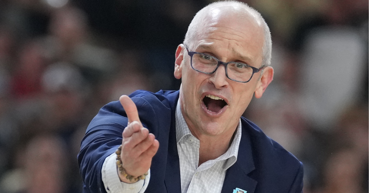 Dan Hurley levels NSFW warning to Baylor walking off court after UConn loss to Florida