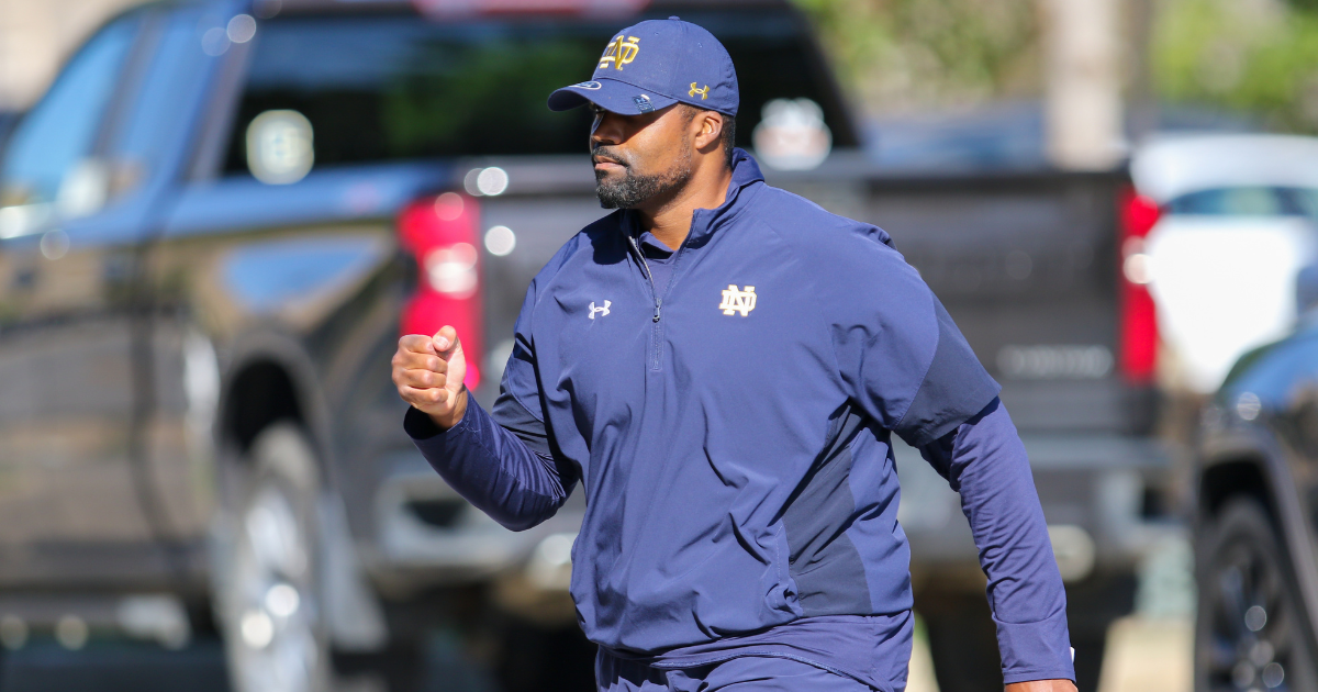 Scoop: Fast-rising DL recruits schedules Notre Dame official visit