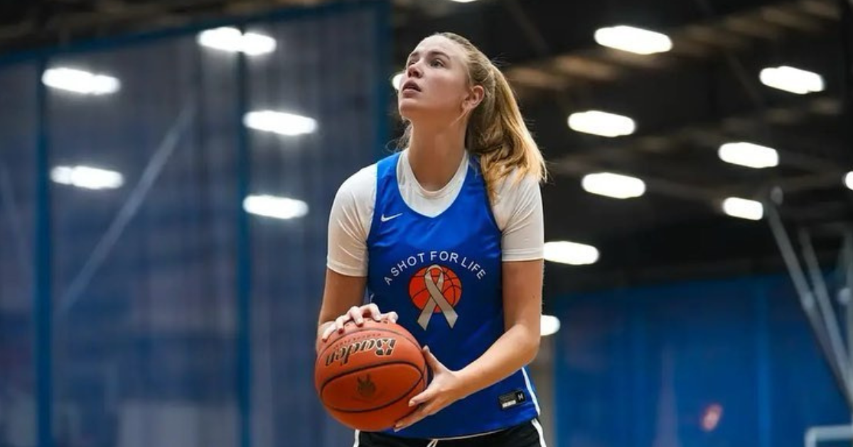 2025 5-star wing Kaelyn Carroll reportedly 