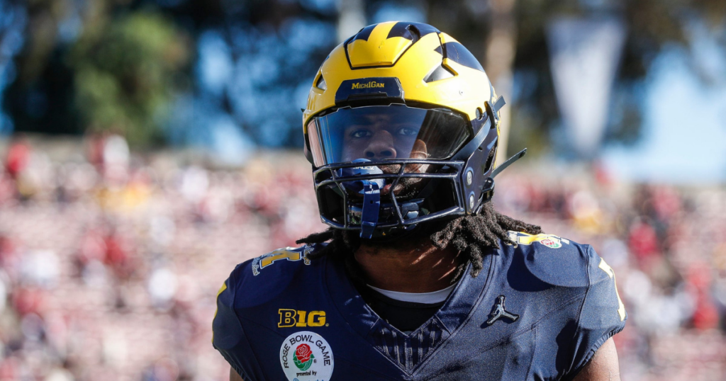 Michigan Wolverines football running back Donovan Edwards totaled 11 yards in the Rose Bowl against Alabama. (Photo by Junfu Han / USA TODAY NETWORK)