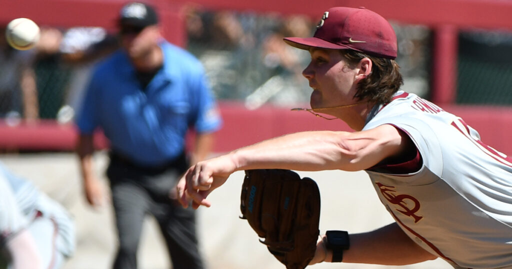 Florida State ace Jamie Arnold delivers a pitch in last week's NCAA Super Regional. (Ben Spicer/Warchant)