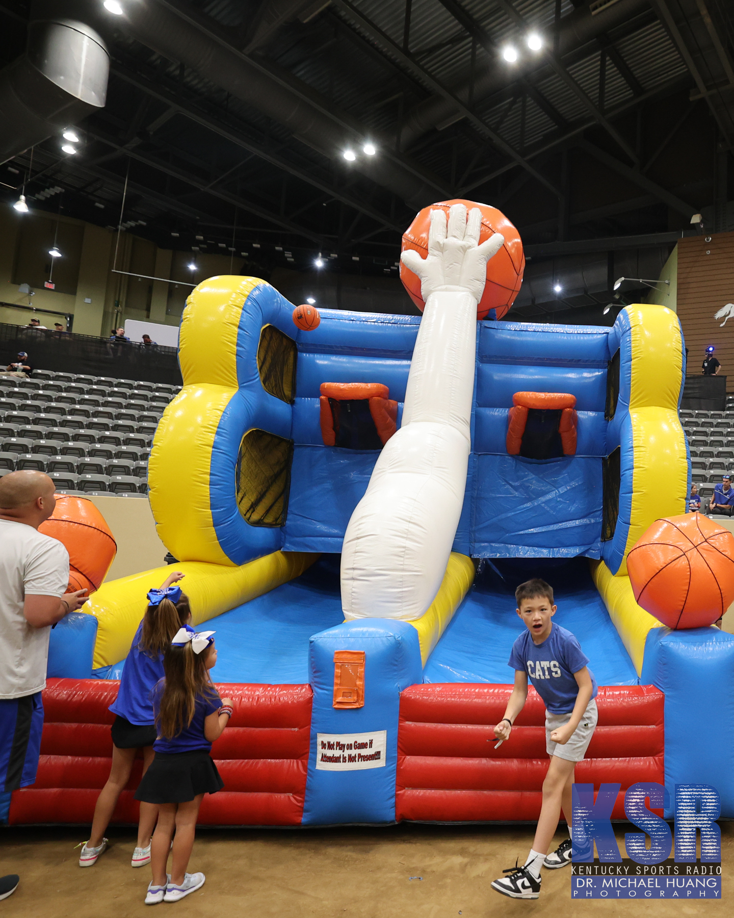 Kentucky fans enjoy the Men's Basketball Club Blue NIL event - Dr. Michael Huang, Kentucky Sports Radio