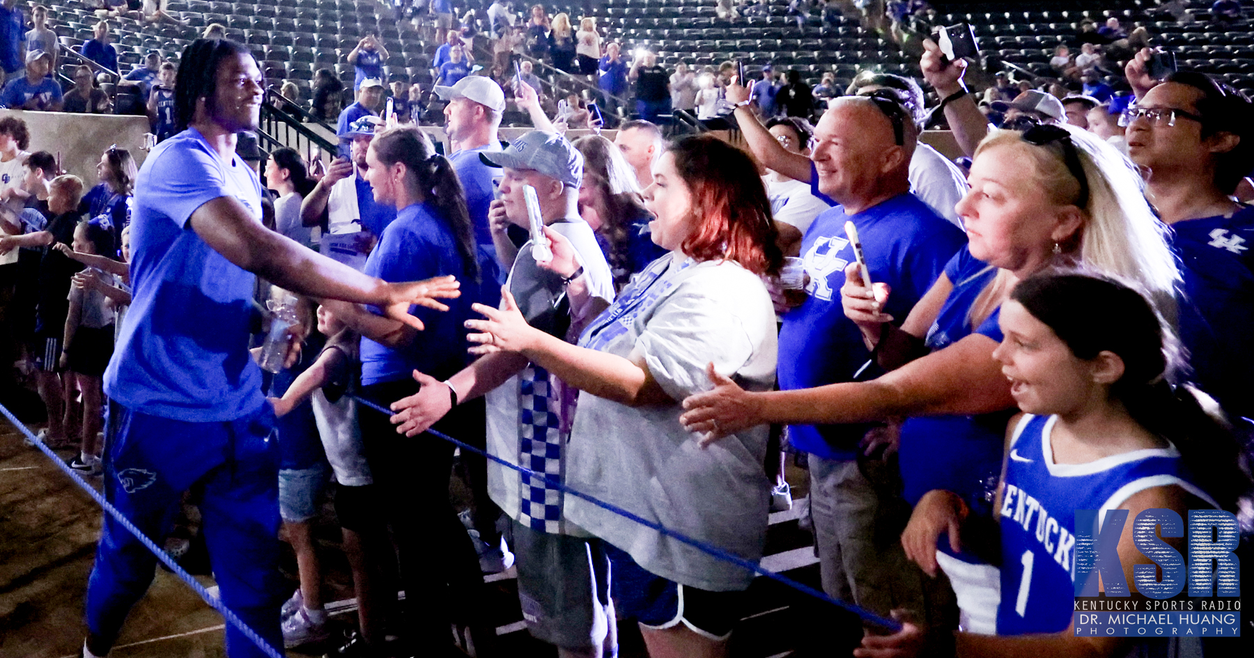 Kentucky fans greeting Otega Oweh at the Men's Basketball Club Blue NIL event - Dr. Michael Huang, Kentucky Sports Radio