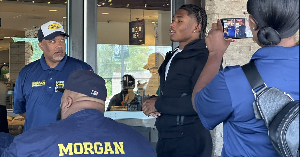 Semaj Morgan officially changes jersey number at event honoring fathers affected by gun violence