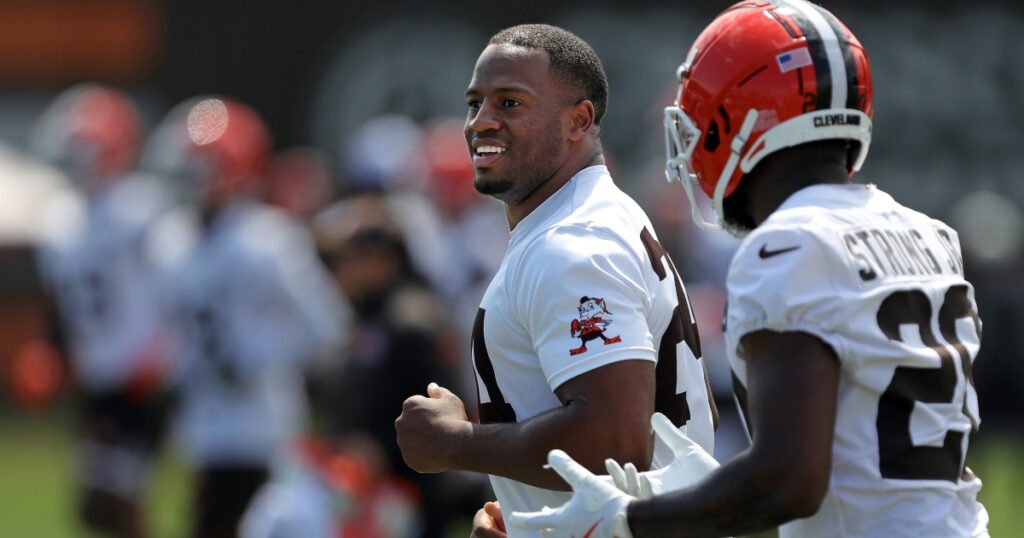 nick chubb browns minicamp