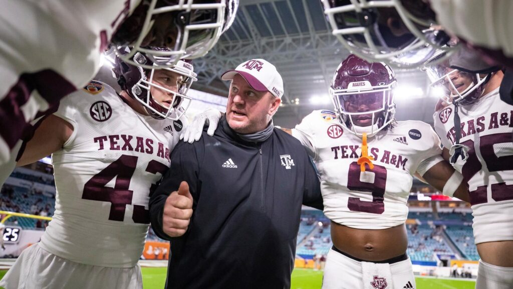 Texas A&M head coach Mike Elko Notre Dame opponent