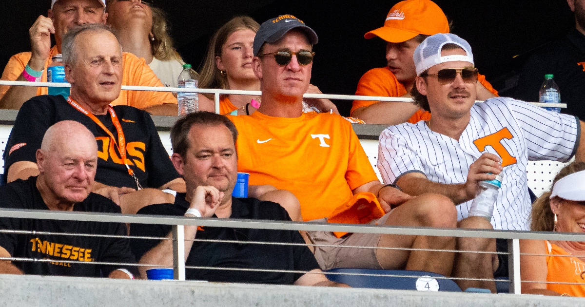 Peyton Manning, Morgan Wallen celebrate Tennessee's College World ...