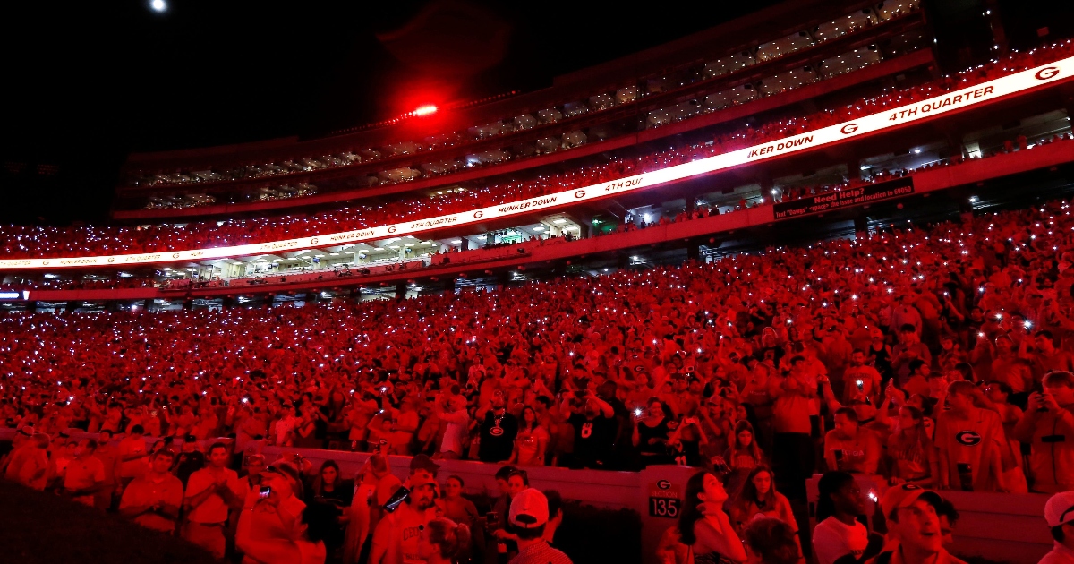 Texas' road warrior status will be tested in 2025 by large crowds and late kickoff times