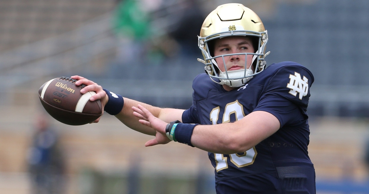 Riley Leonard Embracing Heightened Pressure, Expectations At Notre Dame ...