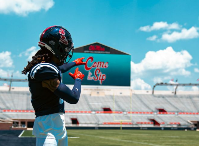 ‘There’s love there’: Ole Miss has ‘been there from Day 1’ for new commit Major Preston