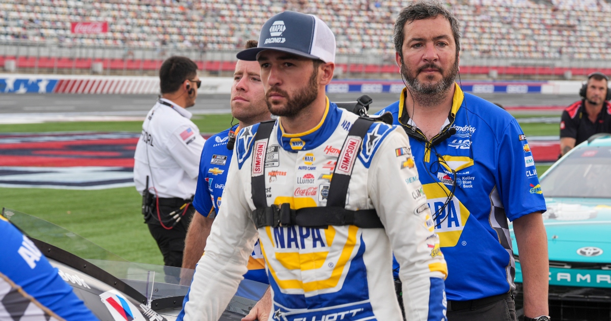 Insider explains why NASCAR penalized Bubba Wallace but not Chase Elliott