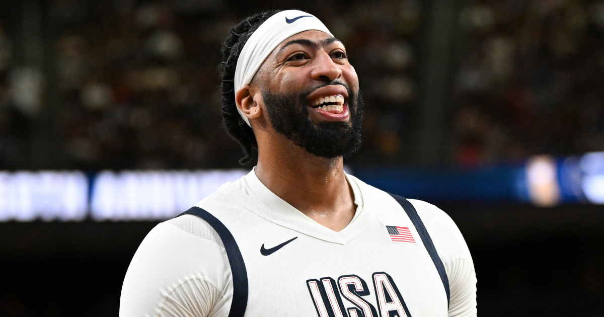 Anthony Davis, Devin Booker lead Team USA past Australia