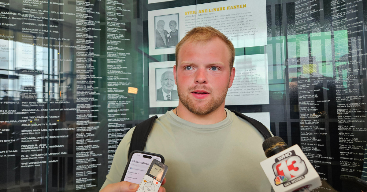 Iowa offensive linemen preparing for season
