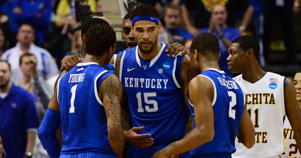 Willie Cauley-Stein, James Young reunite for TBT after playing together in Italy last season