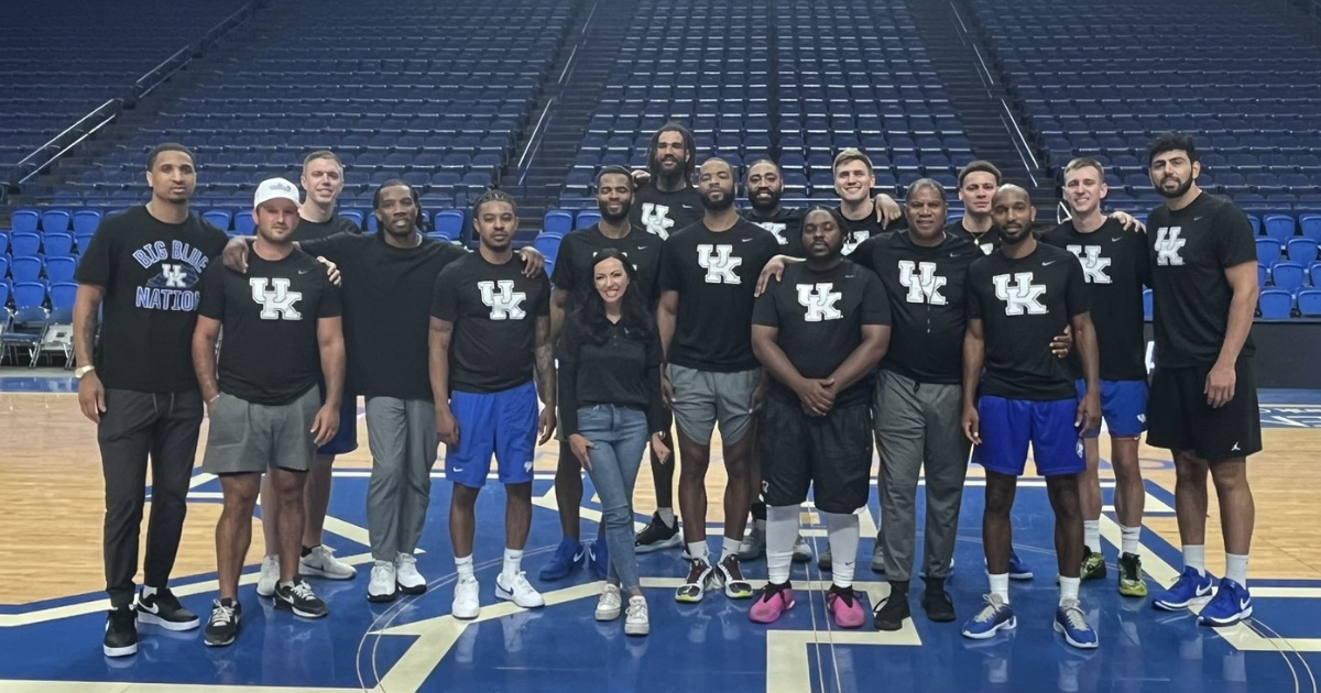 PREVIEW: La Familia begins TBT run tonight in Rupp Arena against 305 Ballers