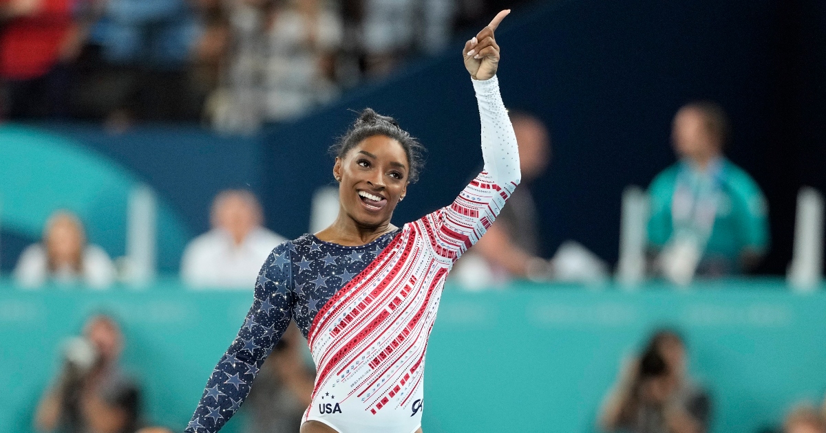 Former Us Gymnast Mykayla Skinner Apologizes For Comments Simone Biles Fires Back On3