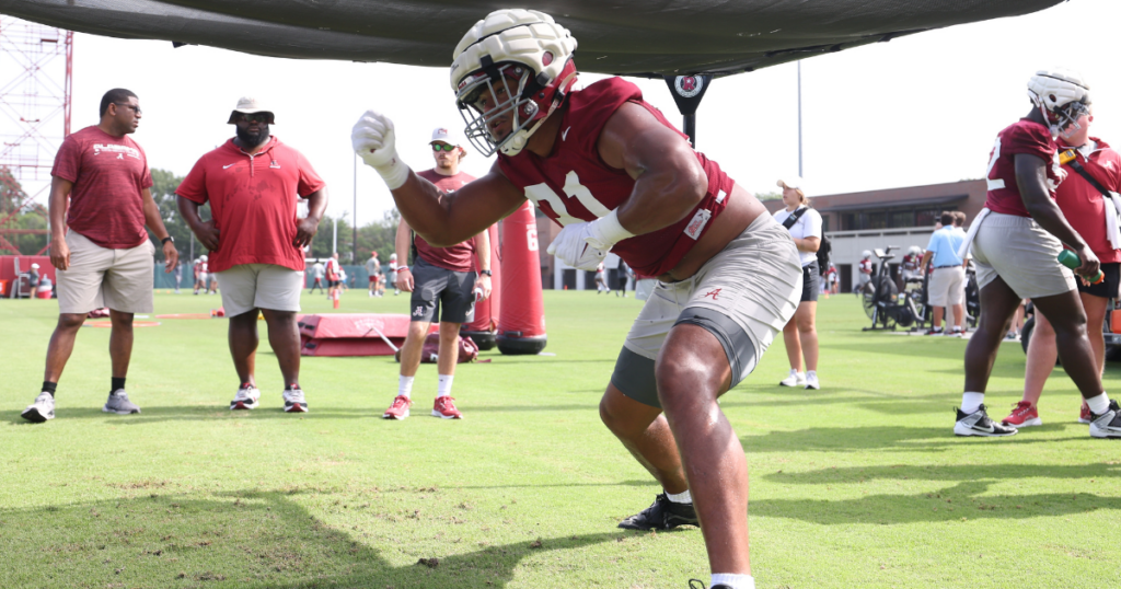 Alabama DL Keon Keeley