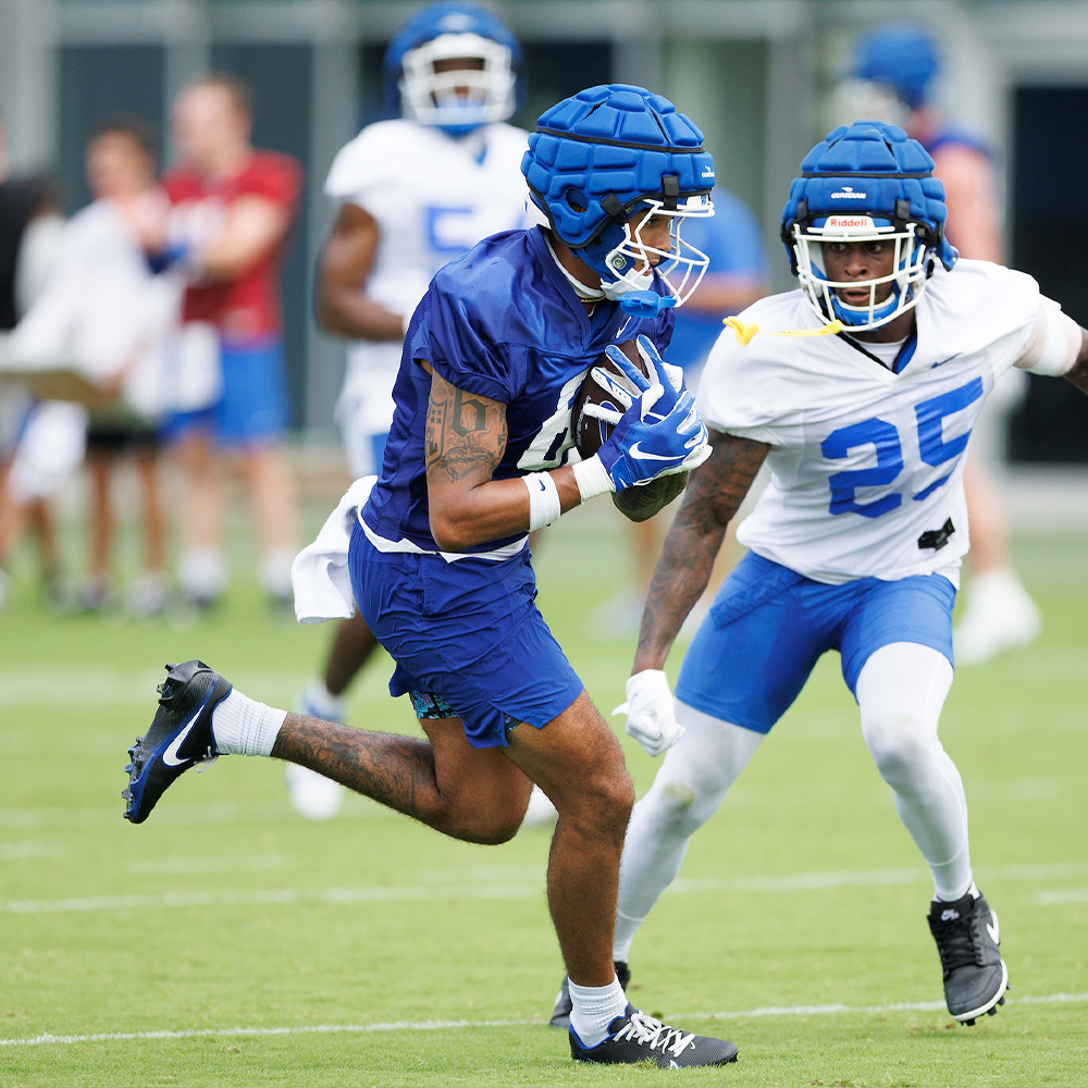 Dane Key, Jordan Lovett at Kentucky football practice