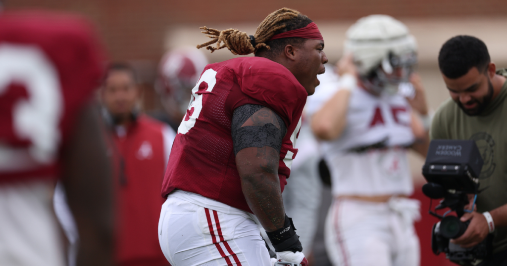 Alabama DL Tim Keenan