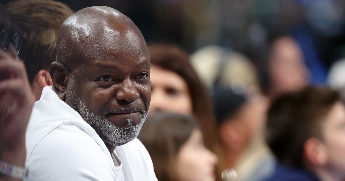 Emmitt Smith criticizes Dallas Cowboys' handling of Dak Prescott, CeeDee  Lamb negotiations