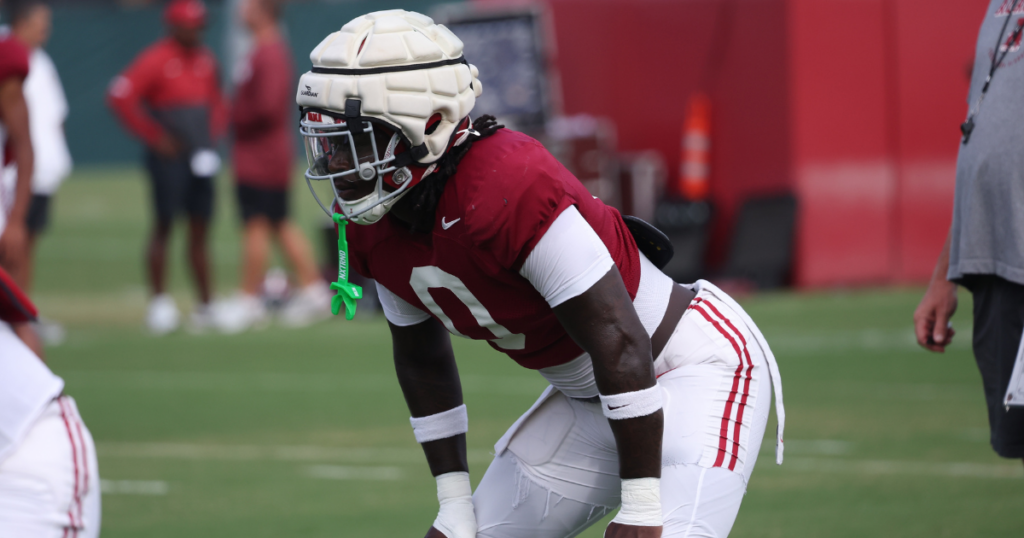 Alabama LB Deontae Lawson