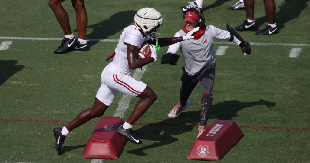 Alabama WR Emmanuel Henderson