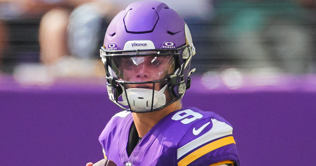 Minnesota Vikings place JJ McCarthy on injured reserve, sign QB Matt