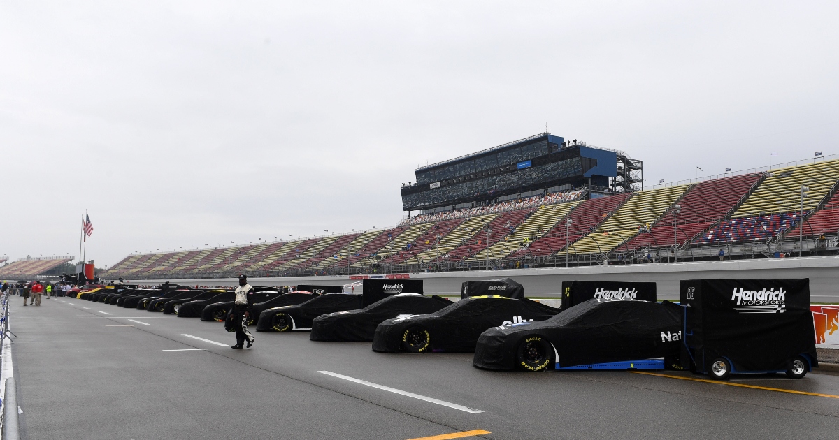 NASCAR Xfinity Series Cabo Wabo 250 delayed due to rain at Michigan