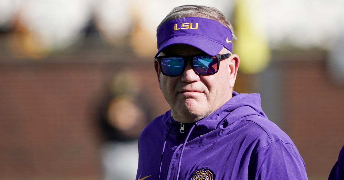 Brian Kelly discusses how LSU fans can reconcile their donations to the NIL fund and the support association