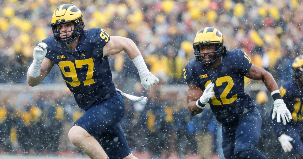 Michigan Wolverines football defensive end Aidan Hutchinson and linebacker Josh Ross were captains of a Big Ten championship-winning team in 2021. (Photo by Junfu Han/Detroit Free Press / USA TODAY NETWORK)