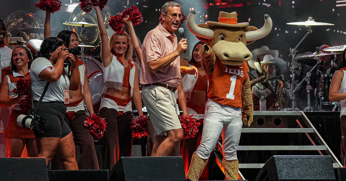 Ideas to make Texas Football’s ‘Fan Day’ unforgettable