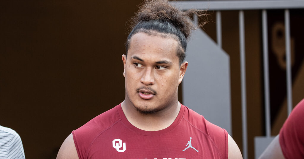 Oklahoma football DL Jayden Jackson