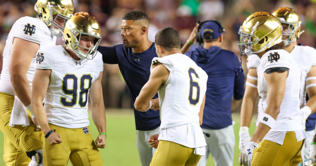 Notre Dame head coach Marcus Freeman kicker Mitch Jeter