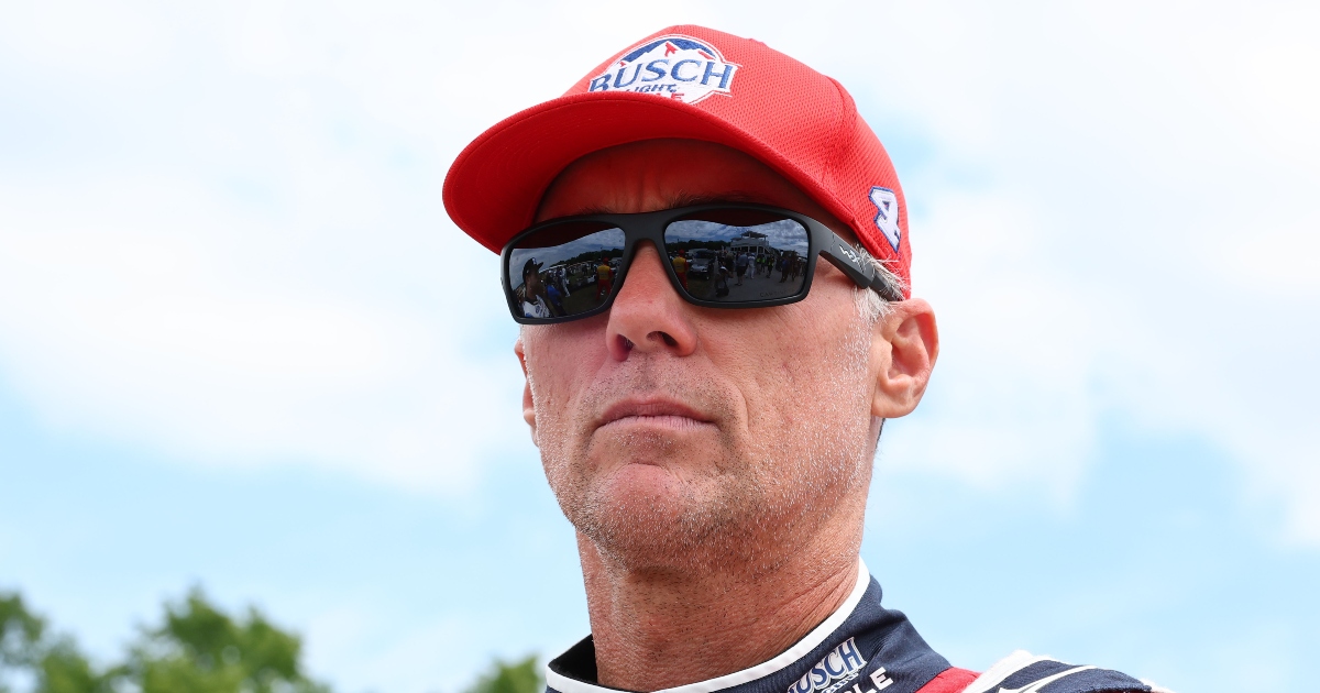 Kevin Harvick circles four drivers in trouble four races into NASCAR season