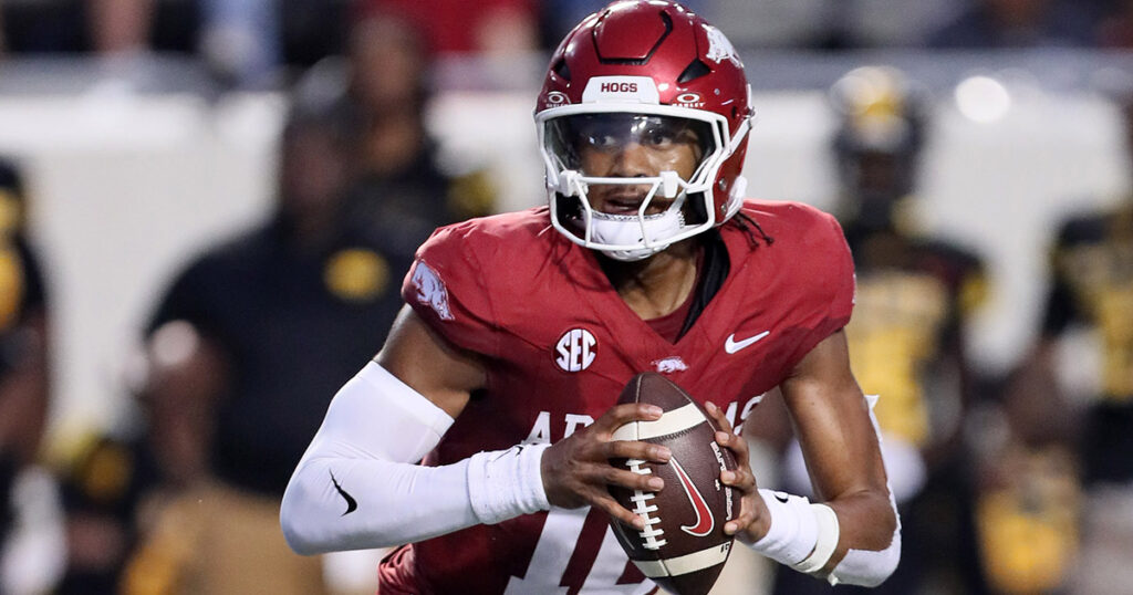 Arkansas QB Taylen Green Auburn