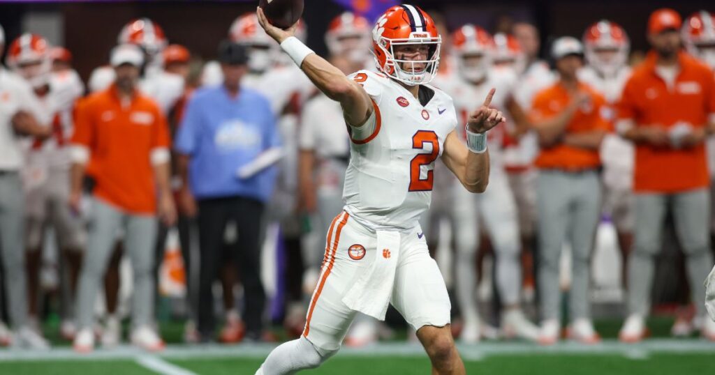 Clemson quarterback Cade Klubnik attempts a pass during a 34-3, season-opening defeat to Georgia. (Brett Davis-Imagn Images)