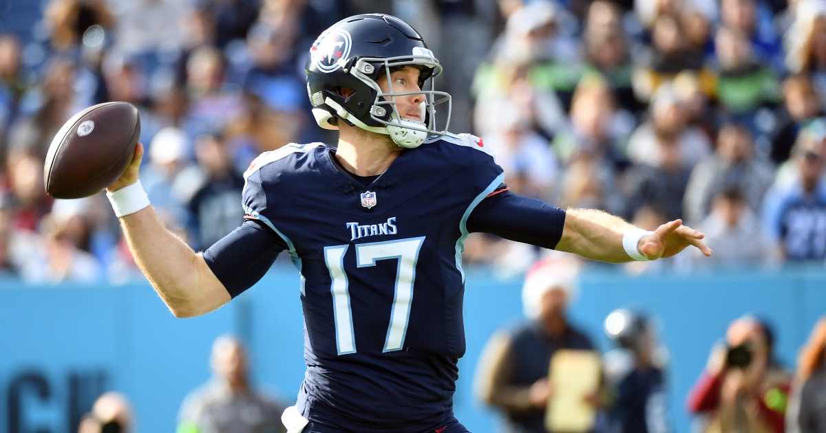 Report: Green Bay Packers have reached out to Ryan Tannehill amid Jordan Love injury