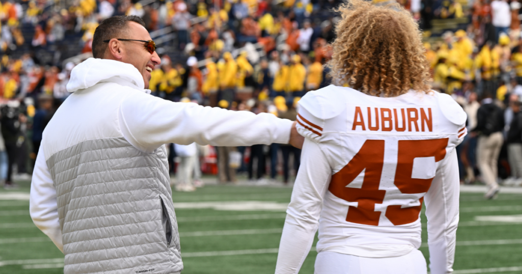 Steve Sarkisian, Bert Auburn